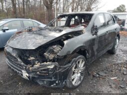 
										2018 Porsche Cayenne full									