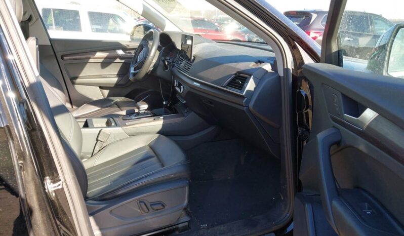 
								2022 Audi Q5 full									