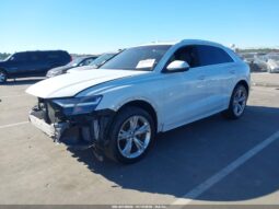
										2019 Audi Q8 full									