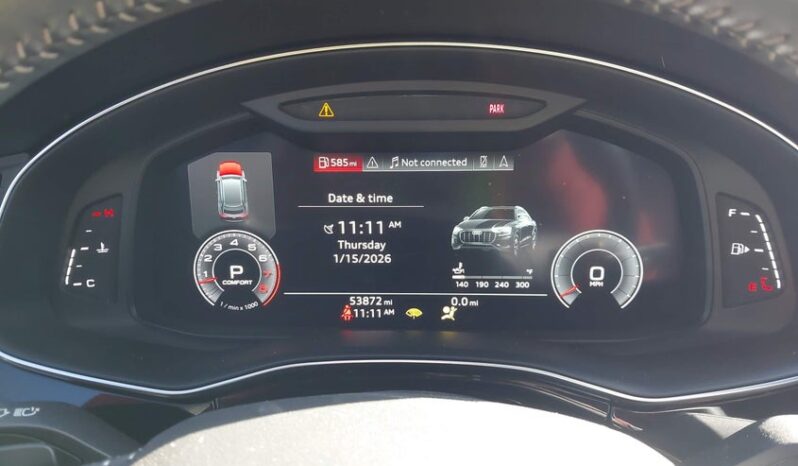 
								2019 Audi Q8 full									