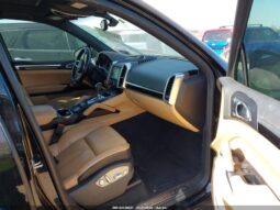 
										2016 Porsche Cayenne full									