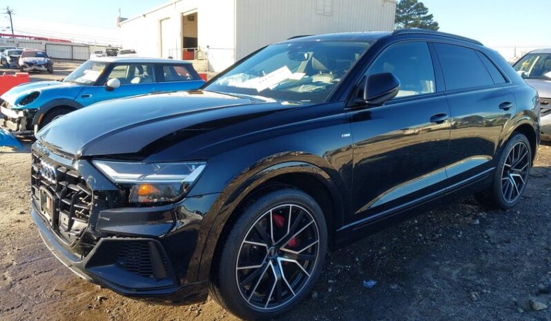 
								2020 Audi Q8 full									