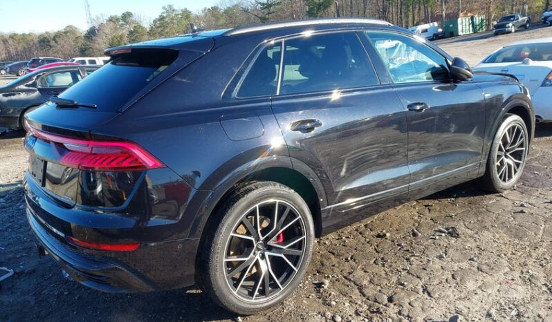 
								2020 Audi Q8 full									