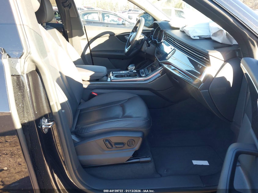 2020 Audi Q8