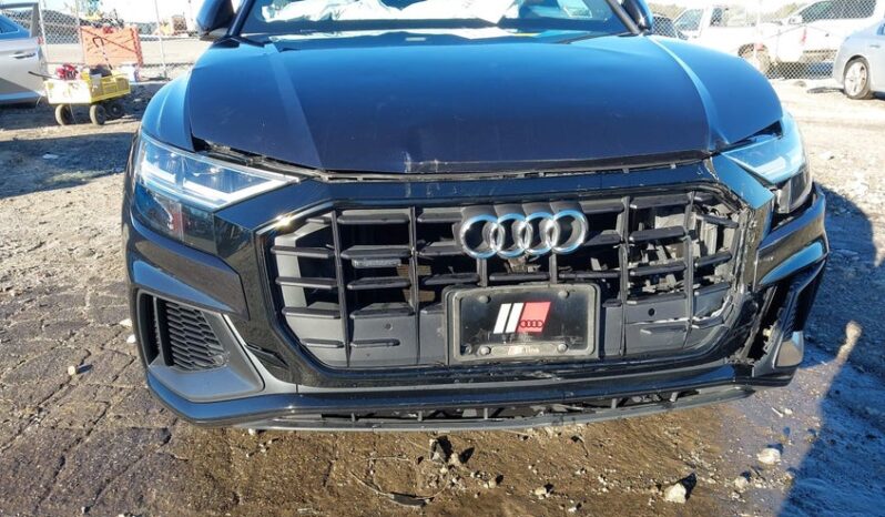 
								2020 Audi Q8 full									