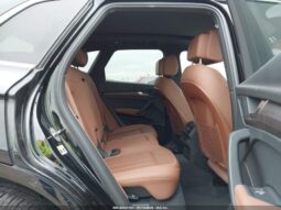 
										2021 Audi Q5 full									