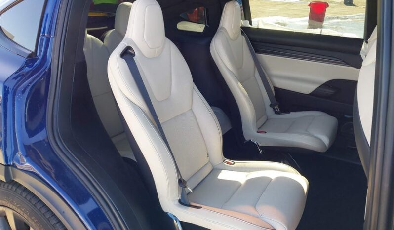 
								2022 Tesla Model x full									