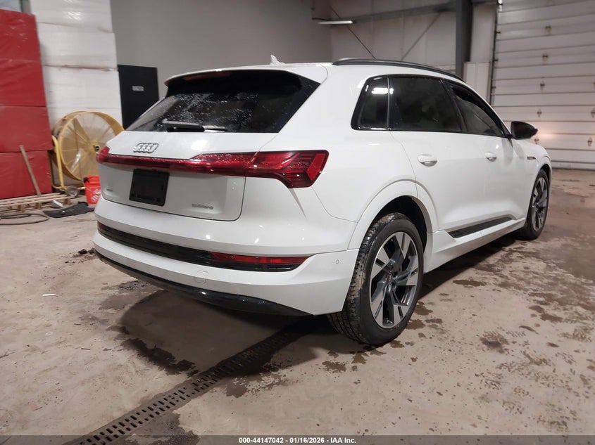 2021 Audi E-tron