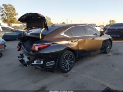 
										2024 Lexus Es 350 full									