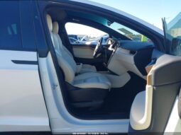 
										2020 Tesla Model x full									