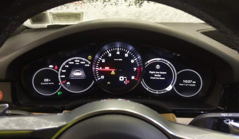 
								2019 Porsche Cayenne full									