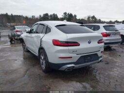 
										2022 BMW X4 full									