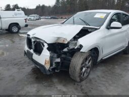 
										2022 BMW X4 full									