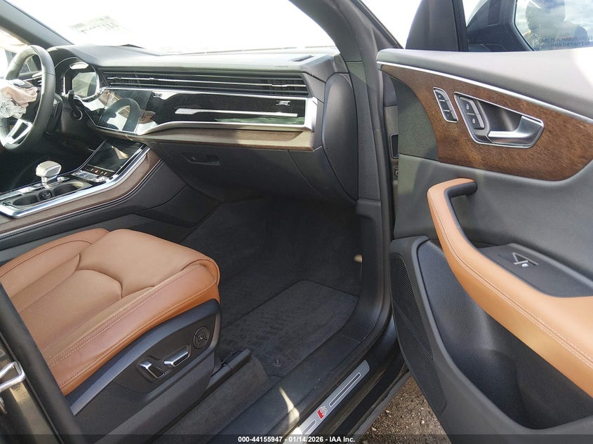 2025 Audi Q8