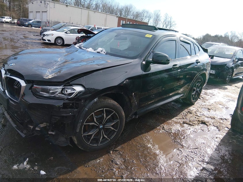 2022 BMW X4