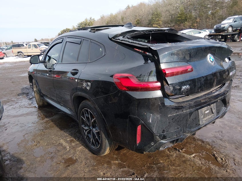 2022 BMW X4