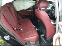 
										2022 BMW X4 full									