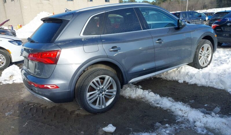 
								2018 Audi Q5 full									