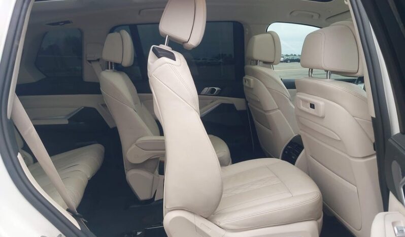 
								2020 BMW X7 full									