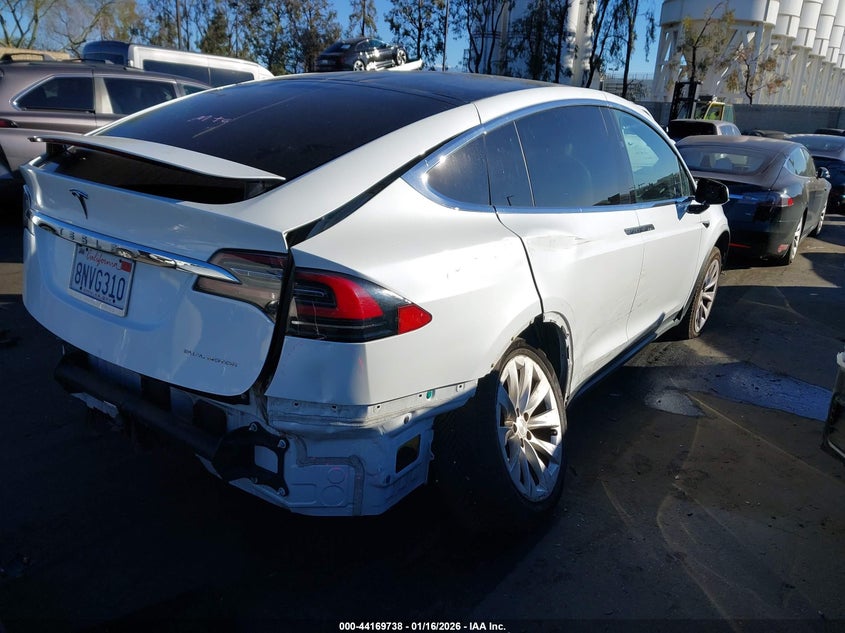 2020 Tesla Model x