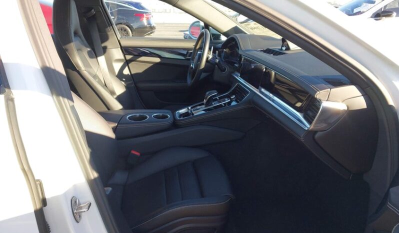 
								2023 Porsche Panamera full									