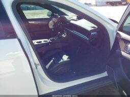
										2022 Porsche Panamera full									