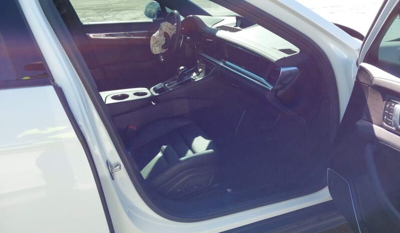 
								2022 Porsche Panamera full									