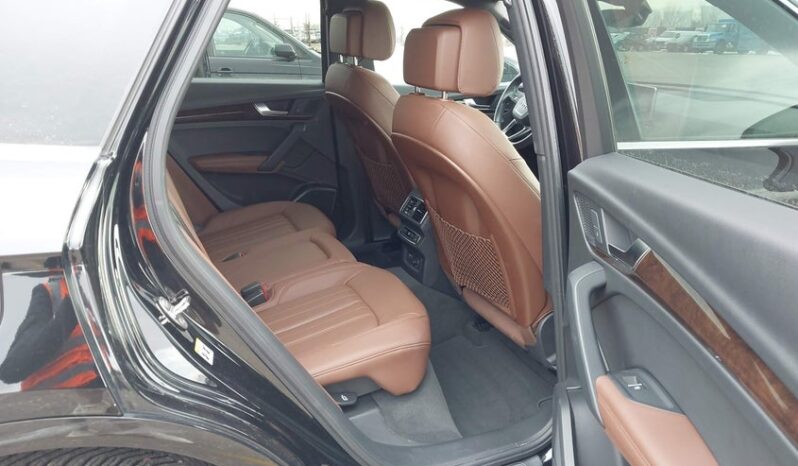 
								2019 Audi Q5 full									