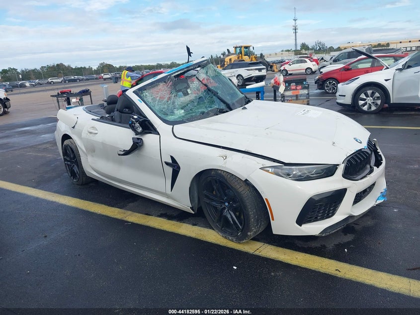 2024 BMW M8