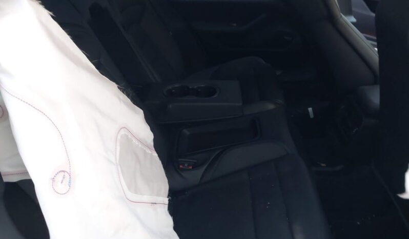 
								2021 Porsche Taycan full									