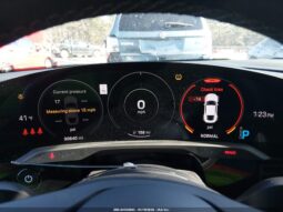 
										2022 Porsche Taycan full									