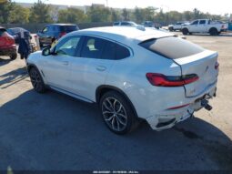 
										2020 BMW X4 full									