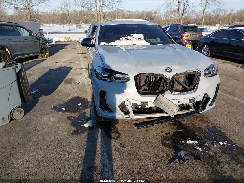 2022 BMW X4