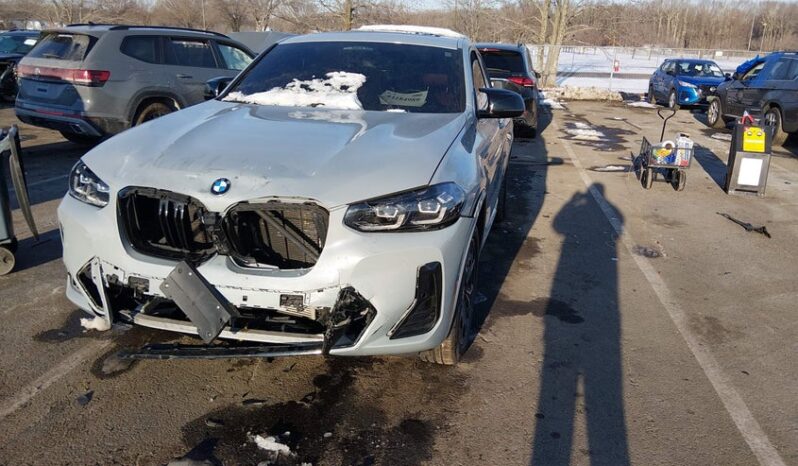 
								2022 BMW X4 full									