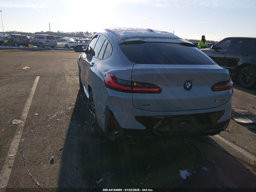 2022 BMW X4