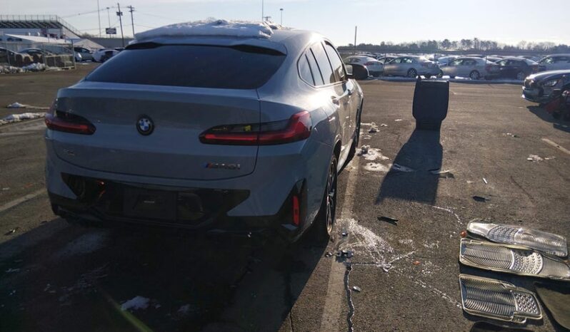 
								2022 BMW X4 full									