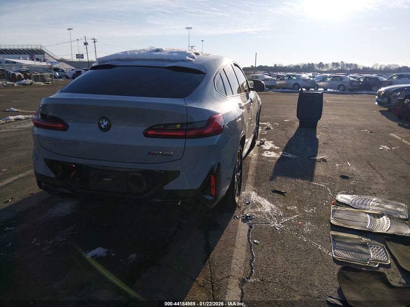 2022 BMW X4