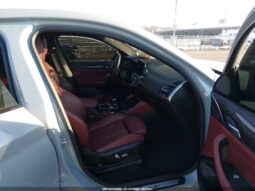 
										2022 BMW X4 full									