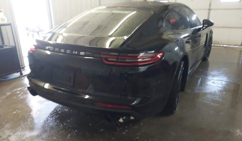
								2018 Porsche Panamera full									