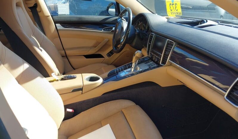 
								2015 Porsche Panamera full									