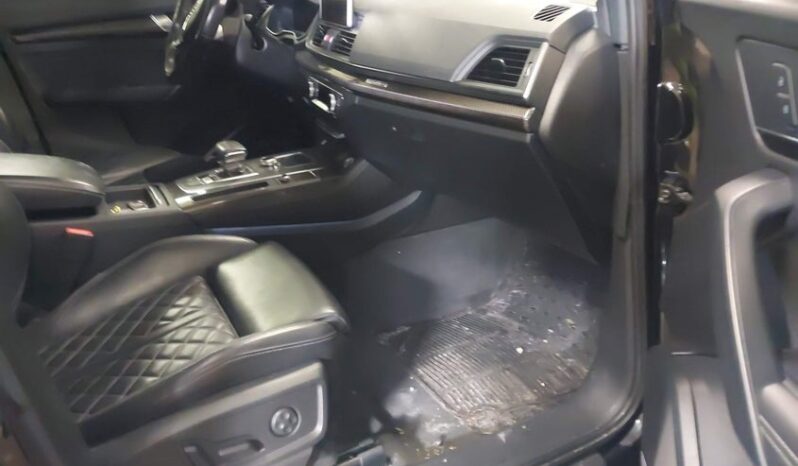 
								2018 Audi Sq5 full									
