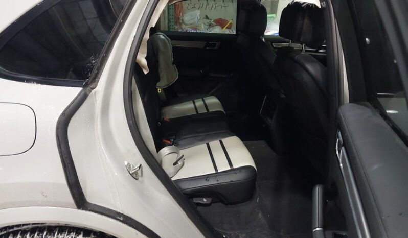 
								2022 Porsche Cayenne full									