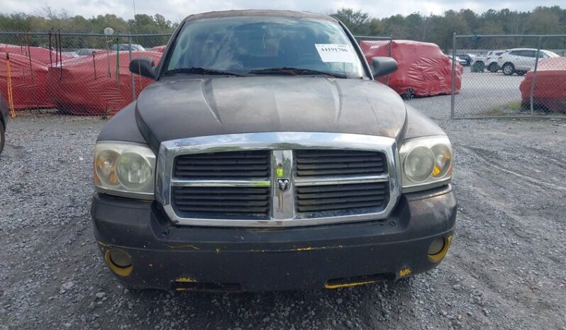 
								2006 Dodge Dakota full									