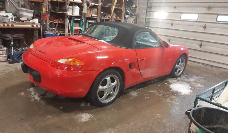 
								2000 Porsche Boxster full									