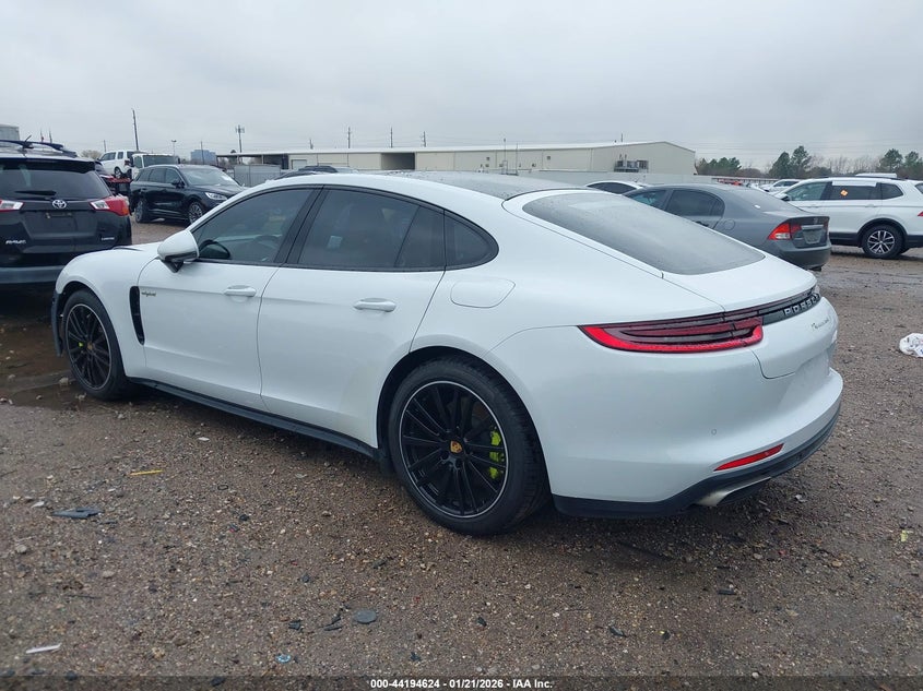 2018 Porsche Panamera
