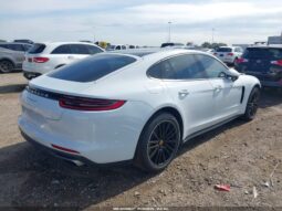 
										2018 Porsche Panamera full									