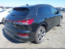 
										2025 Audi Q4 e-tron full									