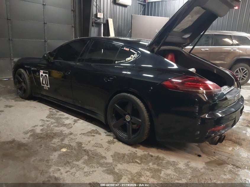 2015 Porsche Panamera