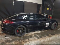 
										2015 Porsche Panamera full									
