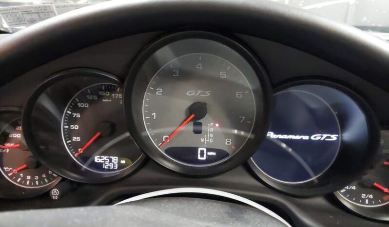 
								2015 Porsche Panamera full									